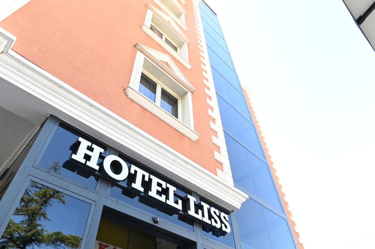 Hotel Liss Lezhë Eksteriør billede